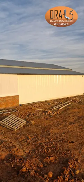 Warehouse stoor agricultural using ORALS-supplied structural systems and materials