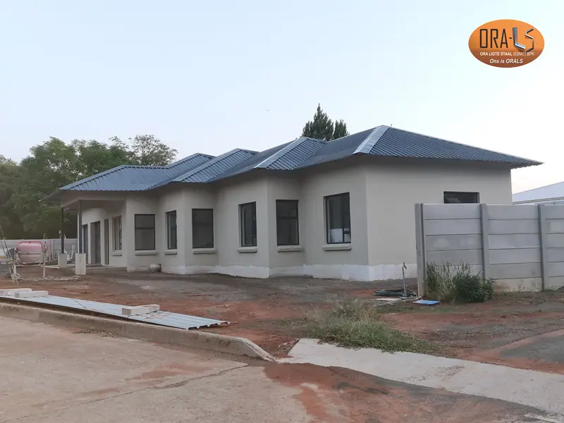 Residential house roof using ORALS-supplied structural systems and materials