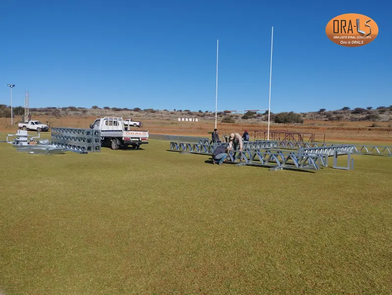 Stage event using ORALS-supplied structural systems and materials