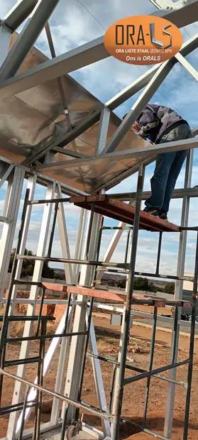 Residential house roof structure using ORALS-supplied structural systems and materials