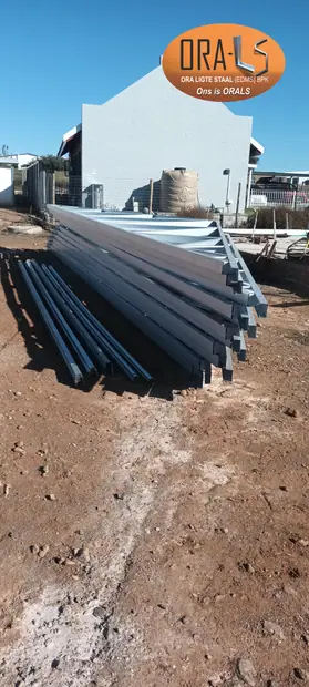 Residential house roof trusses using ORALS-supplied structural systems and materials
