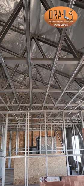 Residential house structure using ORALS-supplied structural systems and materials