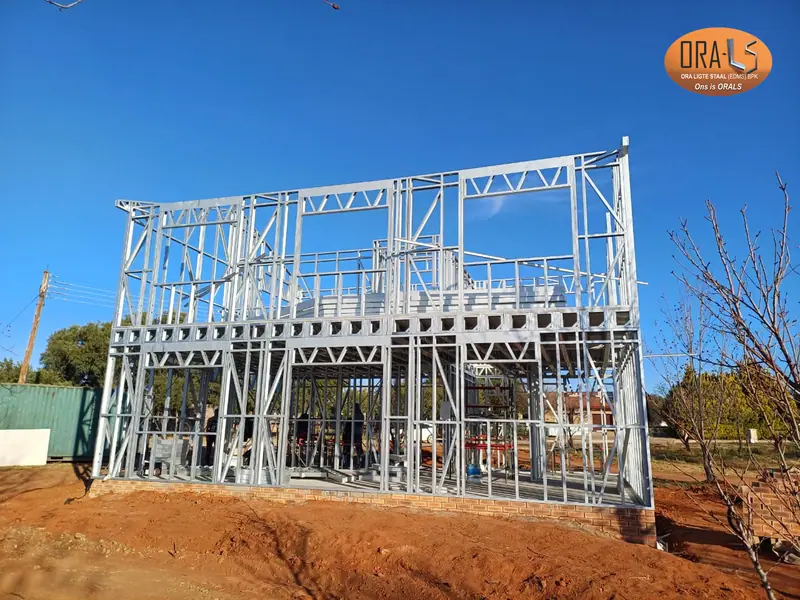 Residential house structure using ORALS-supplied structural systems and materials
