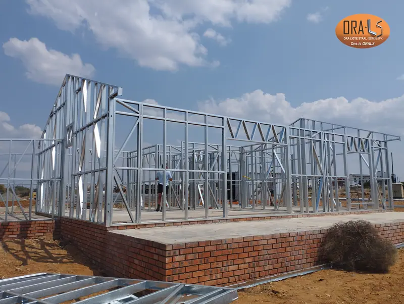House structure using ORALS-supplied structural systems and materials